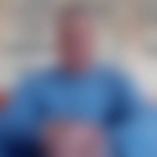 Pedro, 40